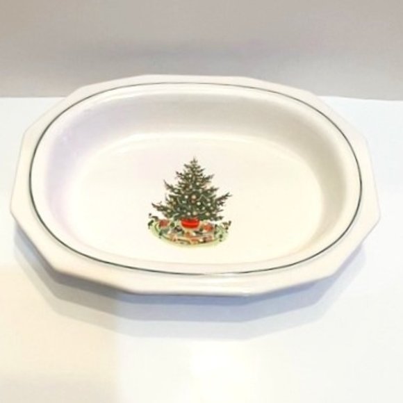 Spode by Christmas Tree Oval Vegetable Bowl - Picture 3 of 3